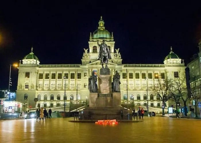 Romantic In The Center Of