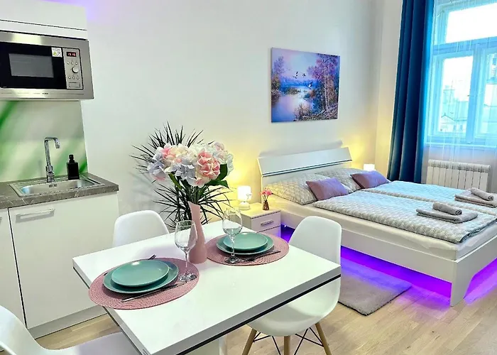 Appartamento Romantic In The Center Of *